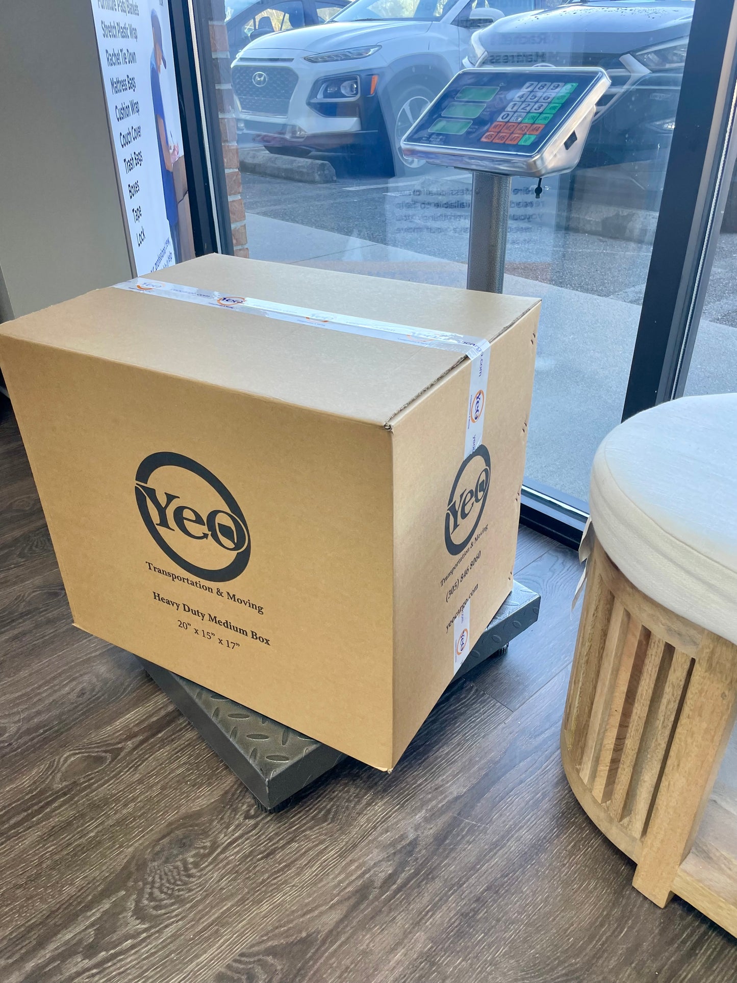 Heavy Duty Medium Box YEO - 20 in. L x 15 in. W x 17 in. d